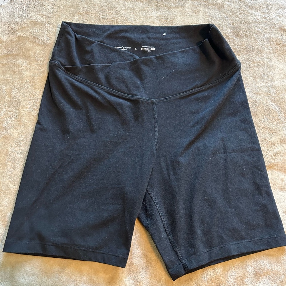 Extra High Rise Old Navy Bile Shorts